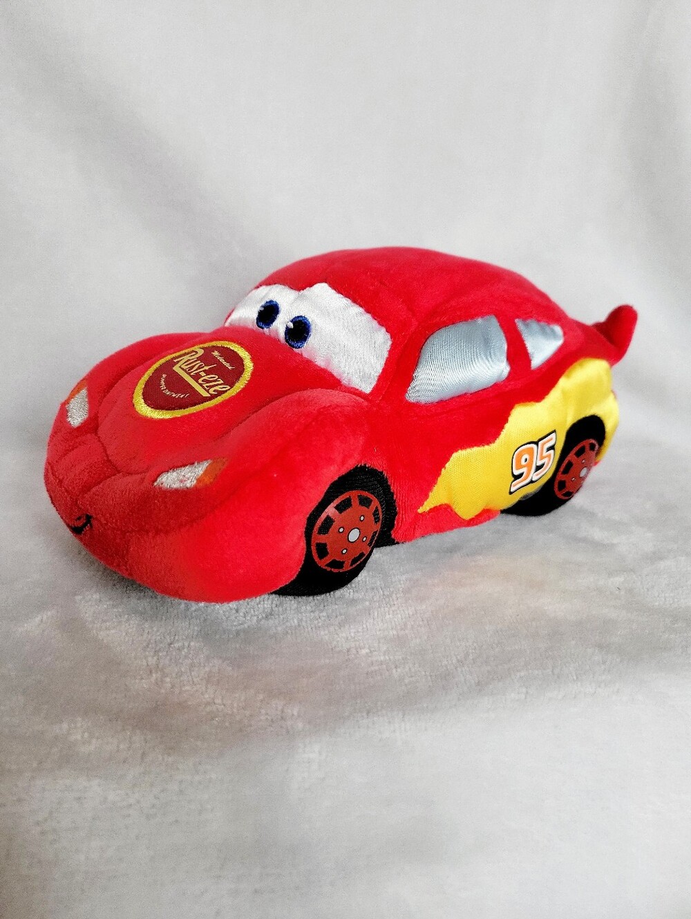 Disney Parks Exclusive Cars Lightning McQueen 9" Pixar Plush